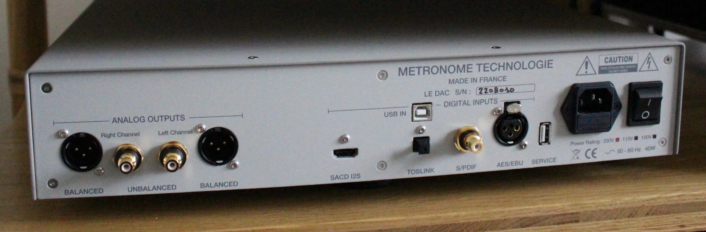 The back of the Metronome Le DAC 2.