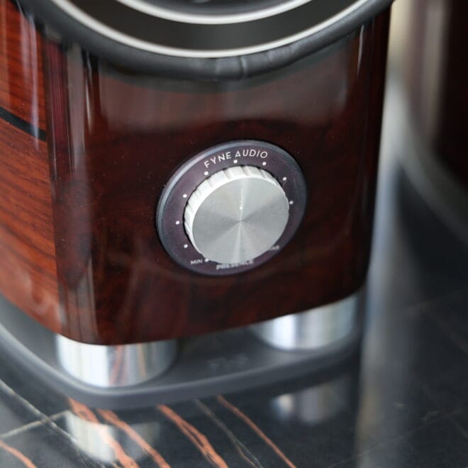 Fyne Audio F1-5 Loudspeakers @ Audio Therapy