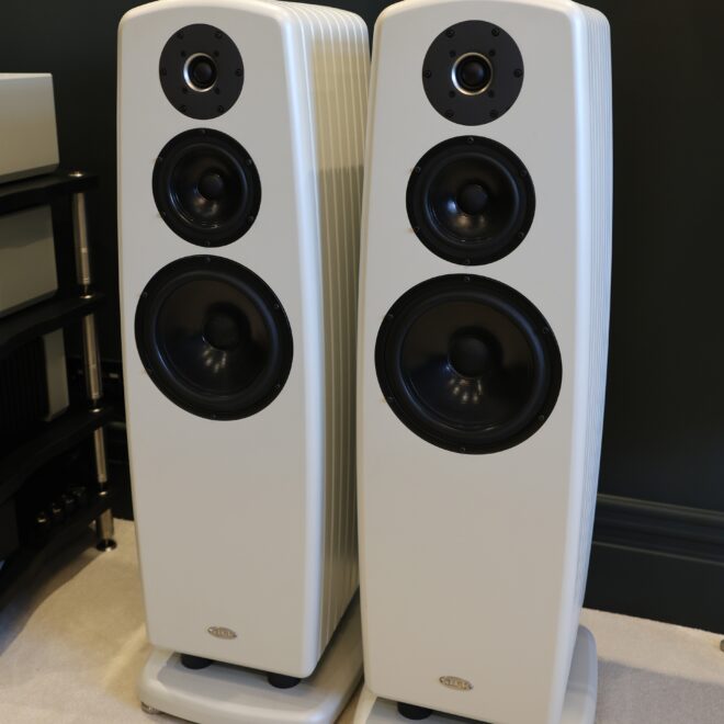 Art Nouveau 8 Loudspeakers @ Audio Therapy