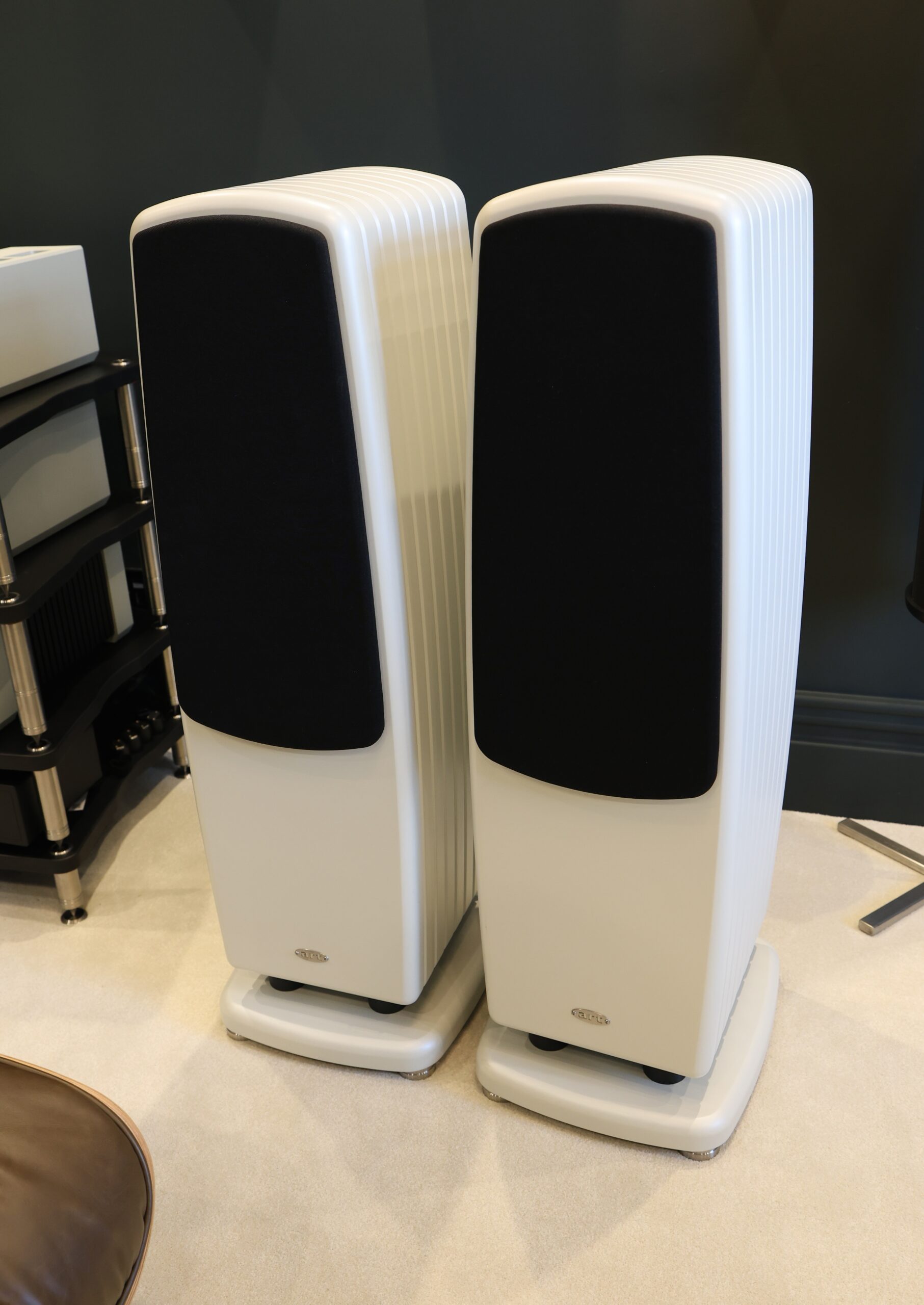 Art Nouveau 8 Loudspeakers @ Audio Therapy