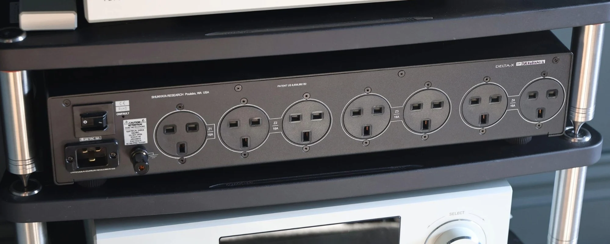 Power sockets on the Shunyata Delta X.