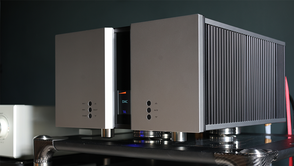 Vitus SIA-030 Integrated Amplifier @ Audio Therapy