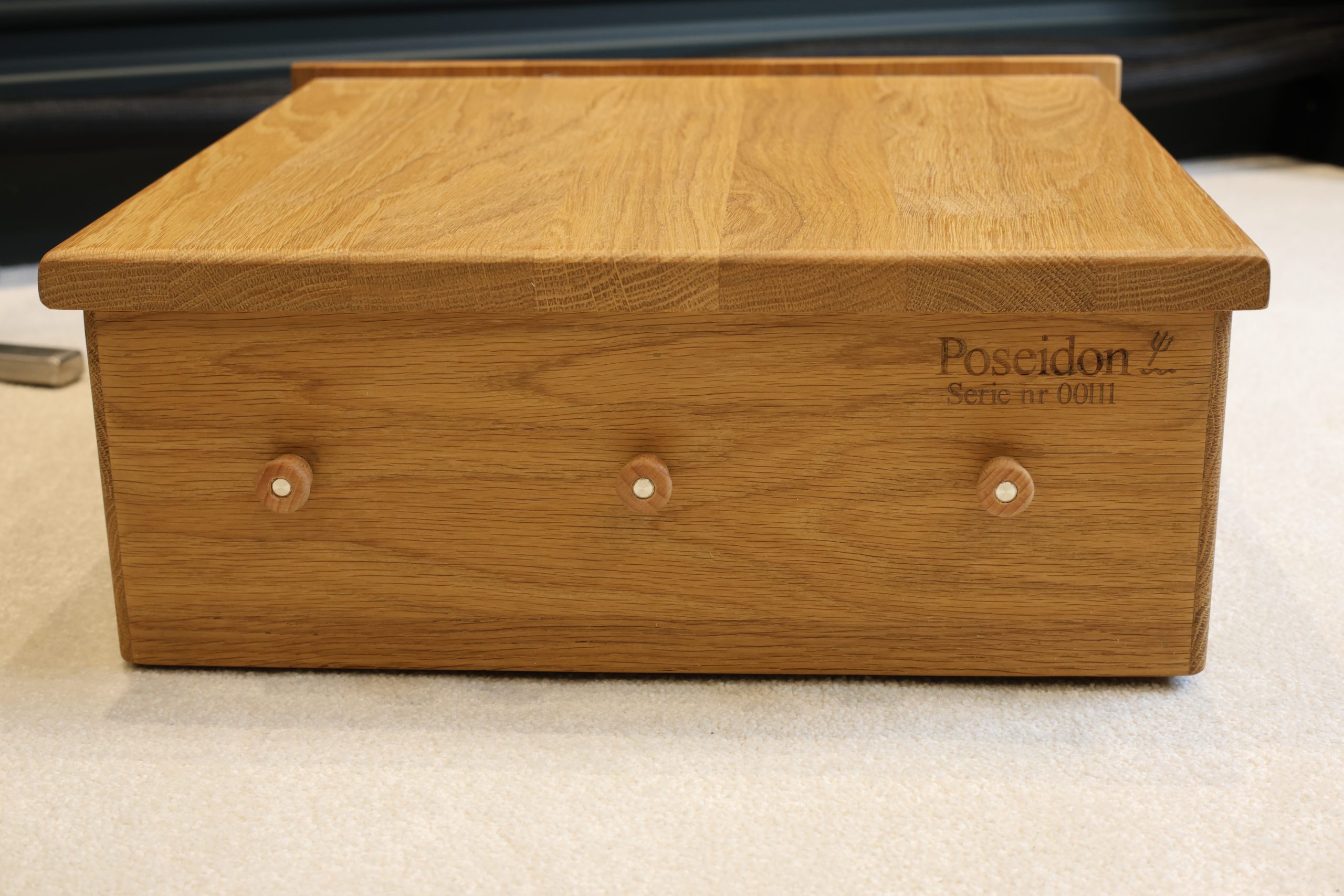 Entreq Poseidon Ground Box @ Audio Therapy