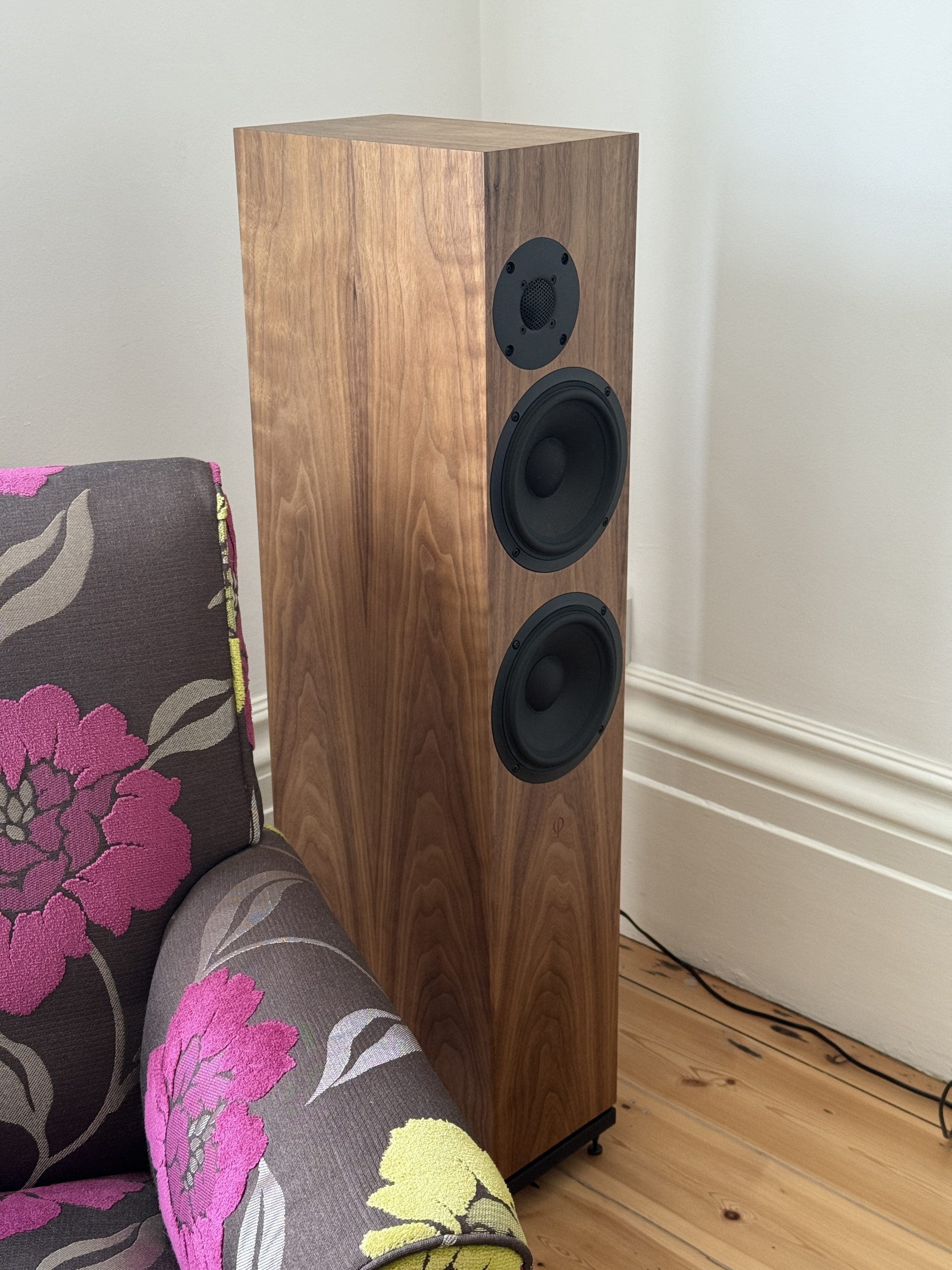 OePhi Lounge 2.5 @ Audio Therapy