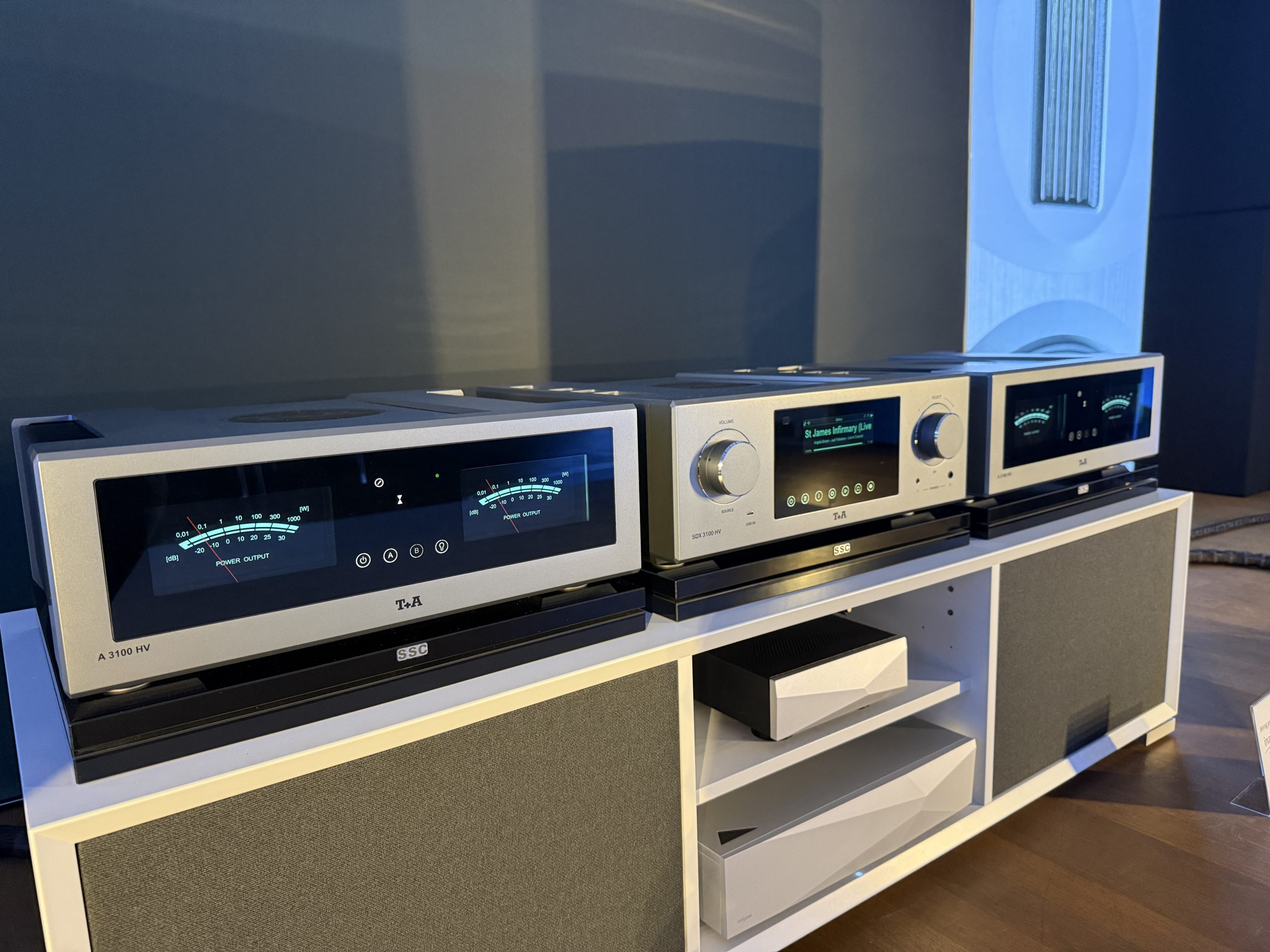 T+A @ Audio Therapy