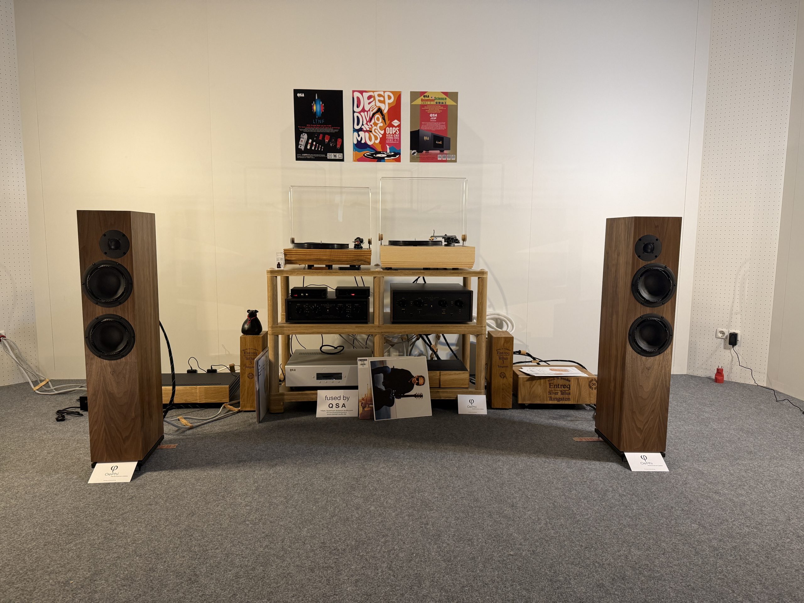 OePhi Transcendence 2.5 @ Audio Therapy