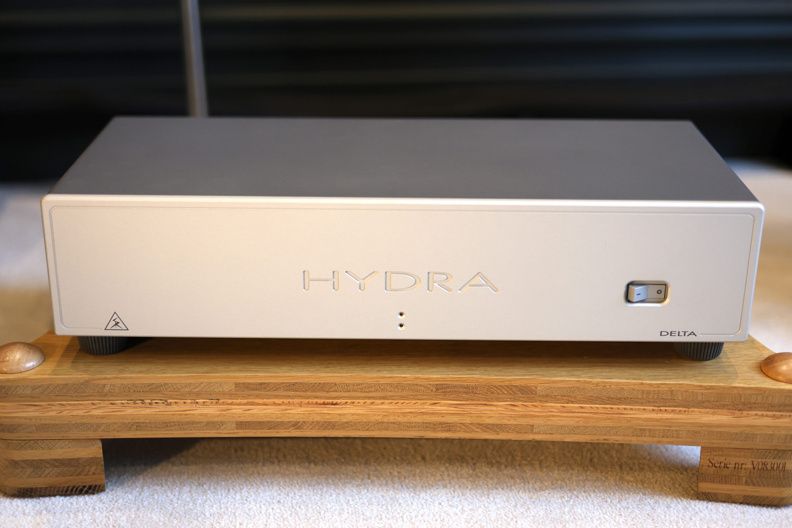 Shunyata Research Delta D6 Power Conditioner @ Audio Therapy