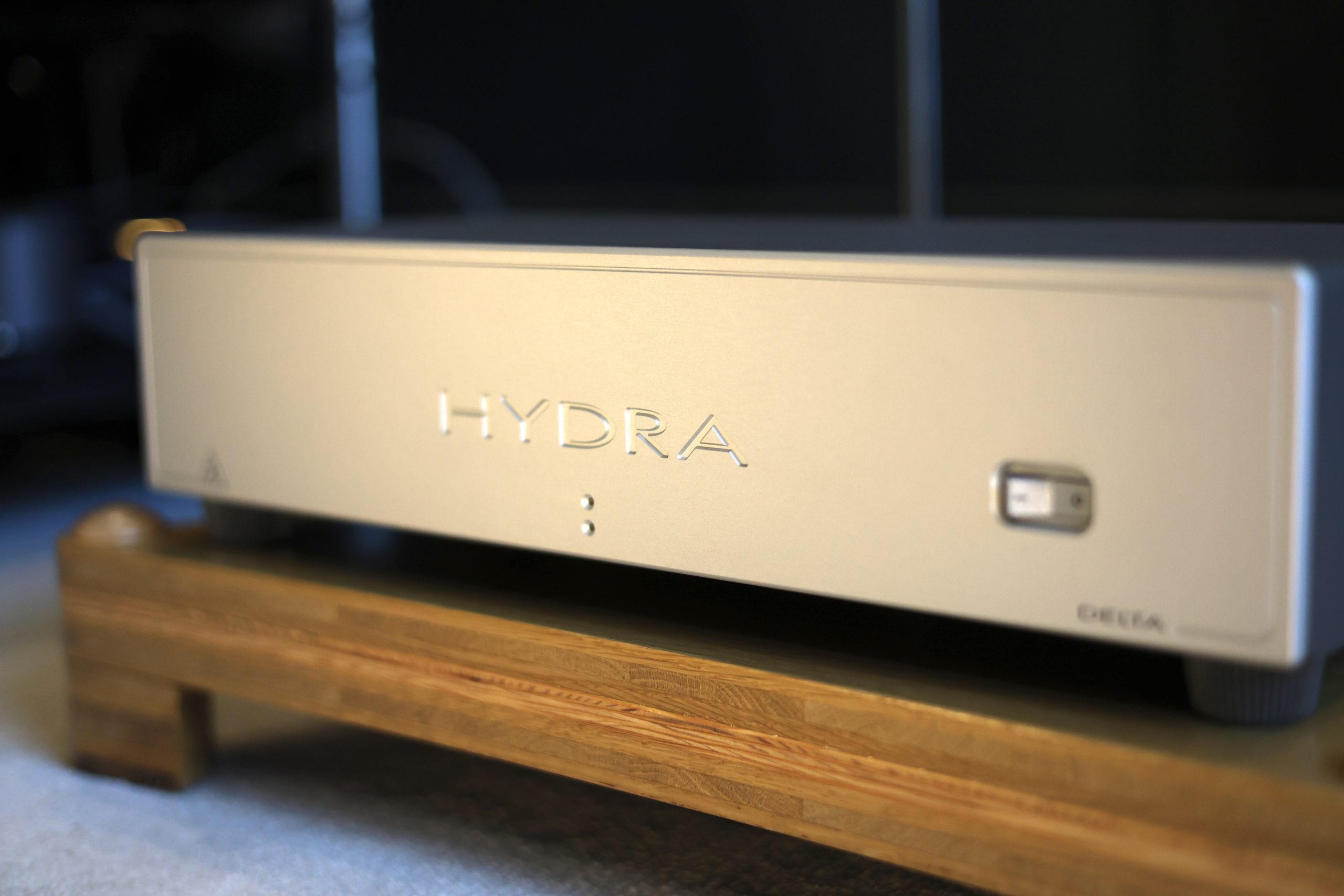 Shunyata Research Delta D6 Power Conditioner @ Audio Therapy