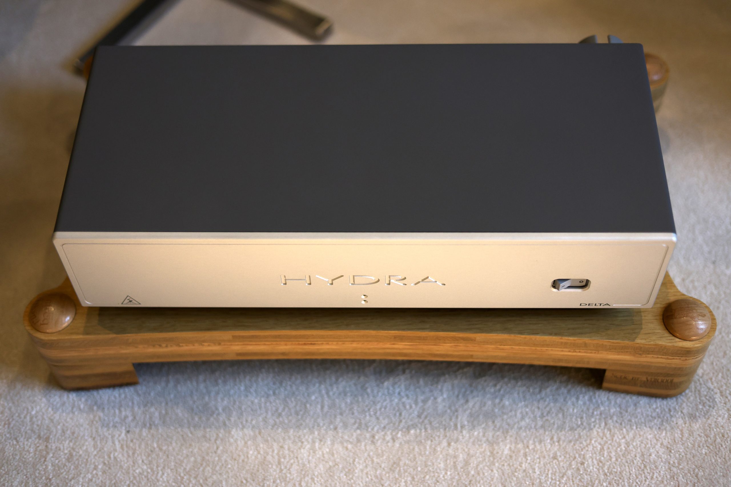 Shunyata Research Delta D6 Power Conditioner @ Audio Therapy