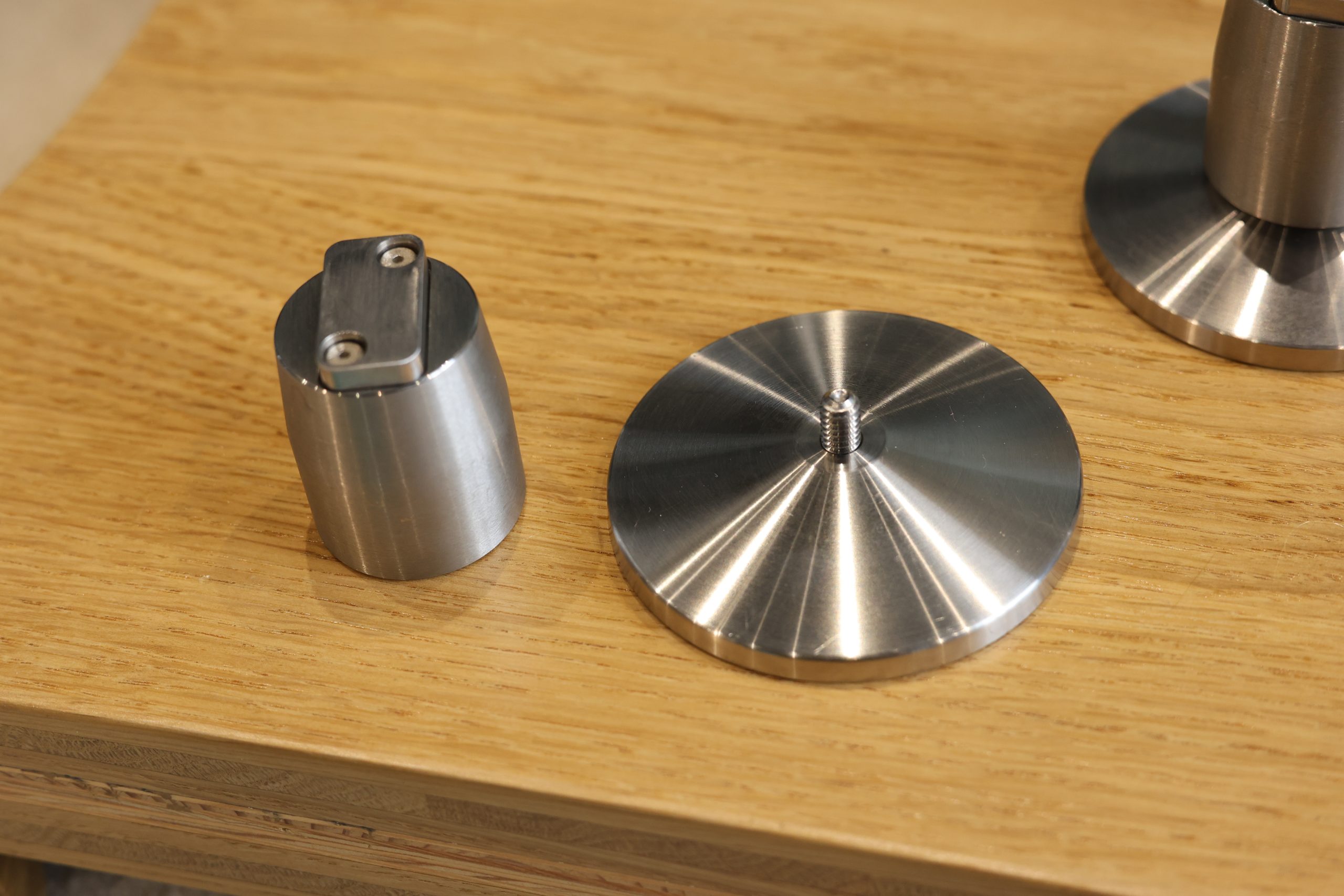 Stillpoints Ultra 2 x 3 @ Audio Therapy