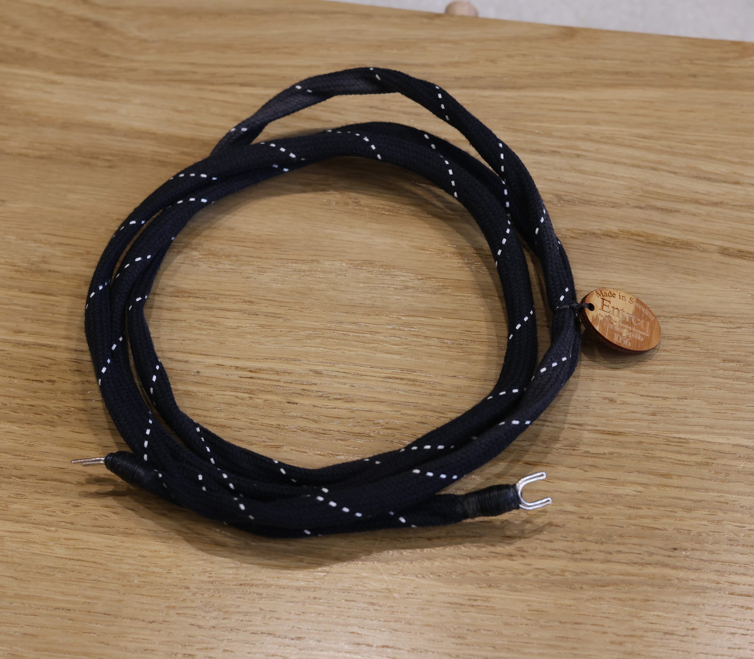 Entreq Apollo Ground Cable @ Audio Therapy