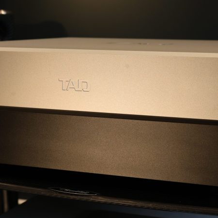 TAD M2500 mk1 Power Amplifier
