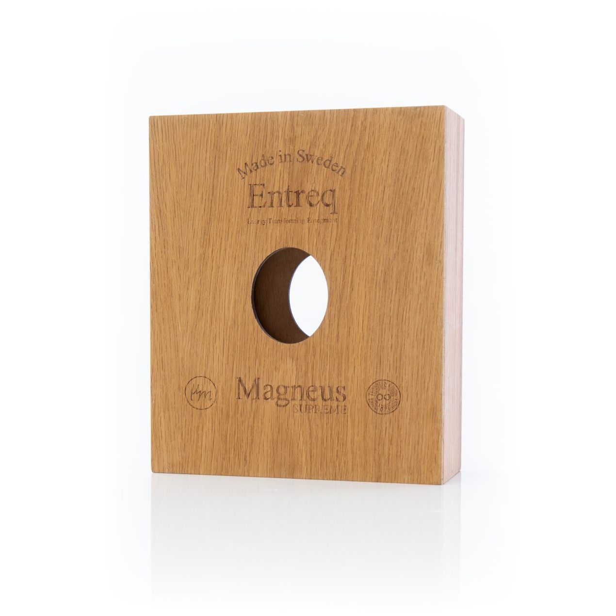 Entreq Magneus Supreme @ Audio Therapy