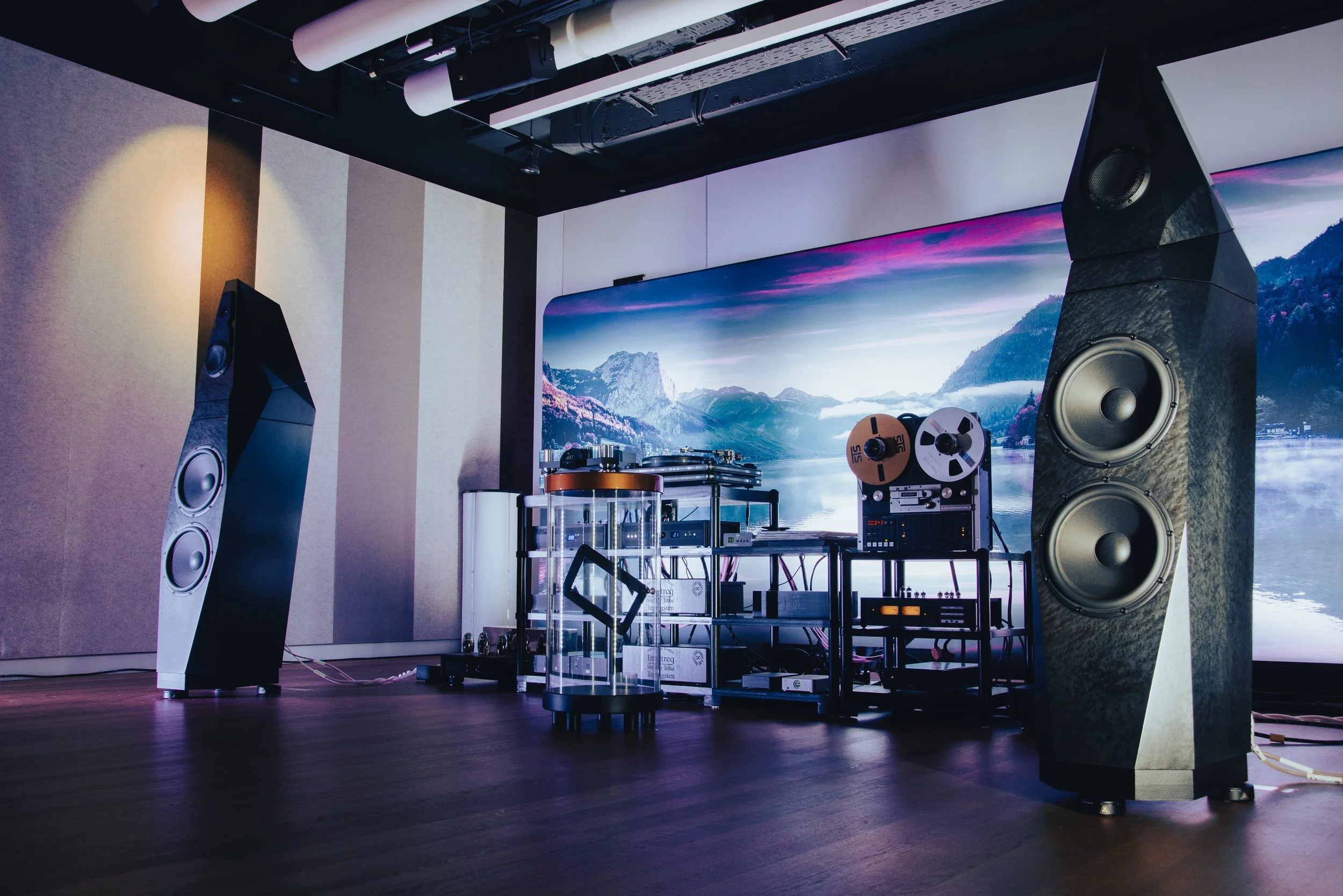 Avalon Saga Signature @ Audio Therapy